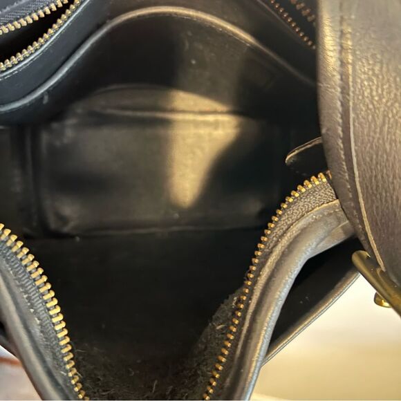 Vintage COACH #9966 "Legacy Zip" Black Leather Crossbody Bag - Classic! J8N 9966 - Picture 14 of 15